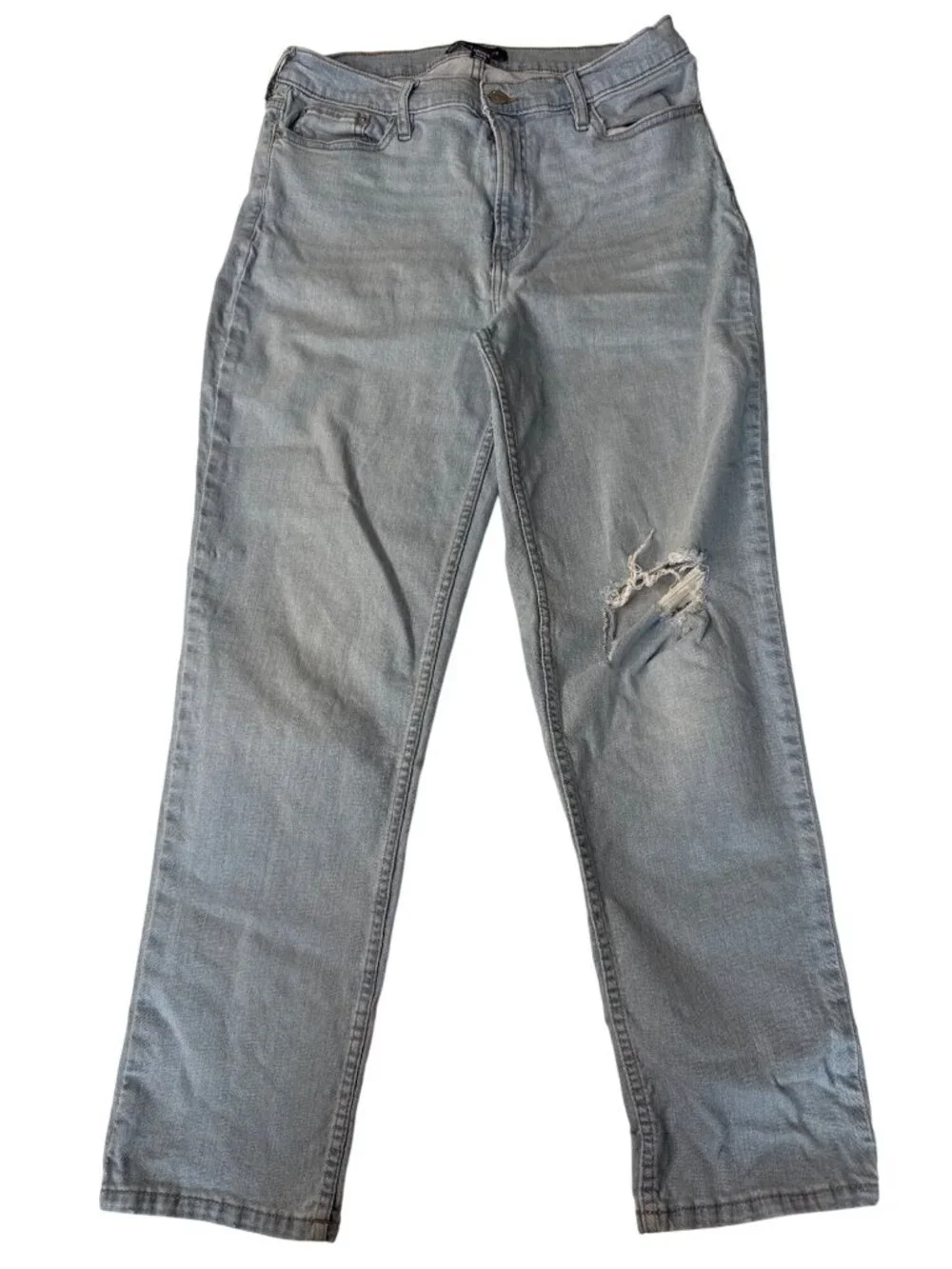 Calvin Klein Women's Light Wash Distressed Jeans Straight Leg Relaxed Size 31